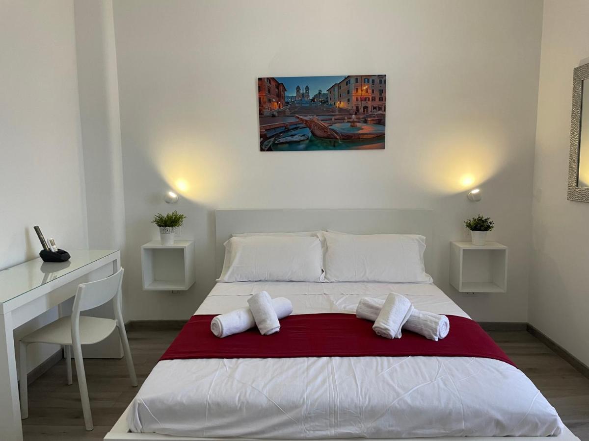 Caracciolo33 Lägenhet Rom